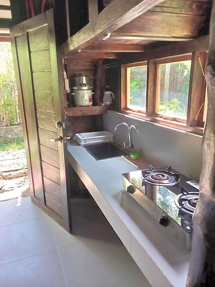 Bayawan Sunset Inn next to julsam and orange house