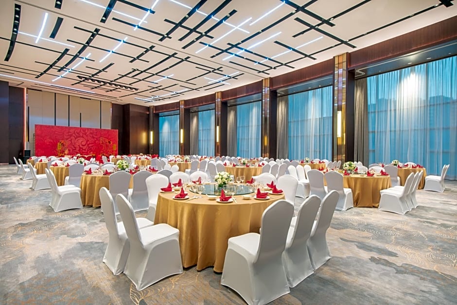 Crowne Plaza Zhuhai City Center By IHG