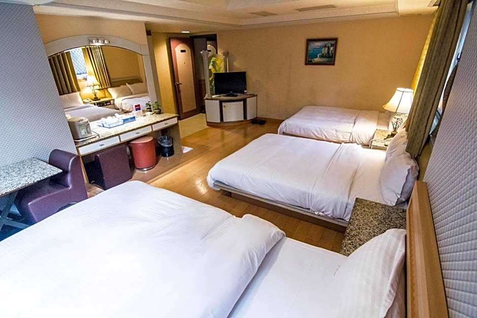 Katherine Plaza Hotel