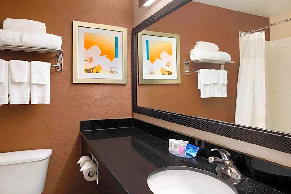 Fairfield Inn & Suites by Marriott Minneapolis St. Paul/Roseville