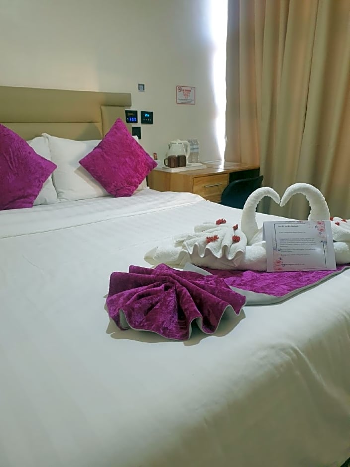 Sempre Premier Inn Mactan Airport Hotel