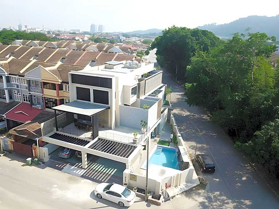 LE LODGE MANSION by Le Lodge