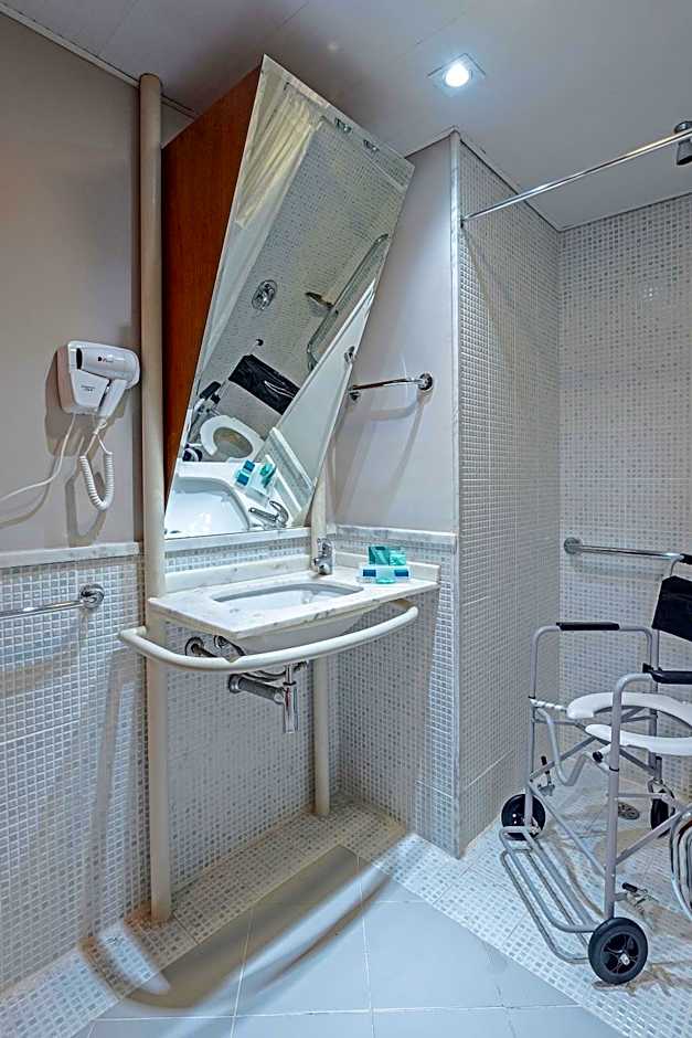 Slaviero Essential Curitiba Batel