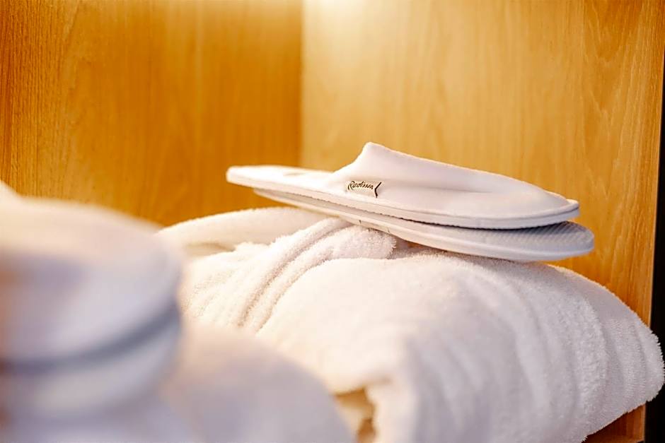 Radisson Blu Balmoral Hotel