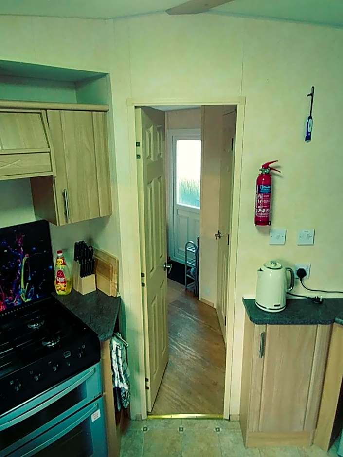 Len's Getaway Tattershall Lakes