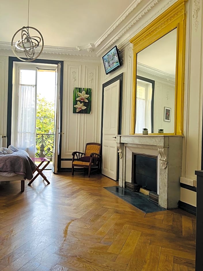 Hotel Savoy