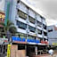 Walk Around Hotel