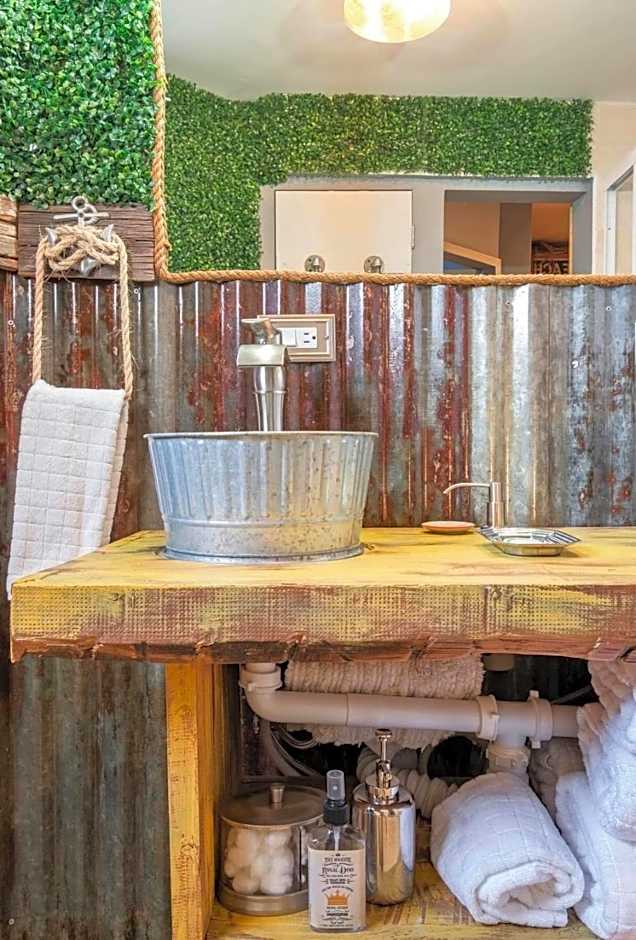 Sol-O-Cien Condo No Check Out Chores