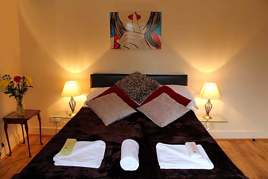 The Crystal Lodge Hotel