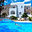 Noème Santorini