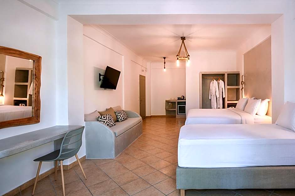 Photo 1 of 4 of Family Suite