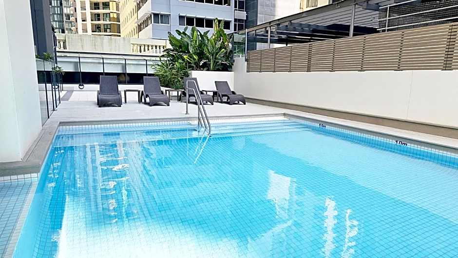 Oaks Brisbane on Charlotte Suites