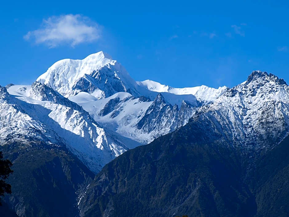 Ivorytowers Accommodation