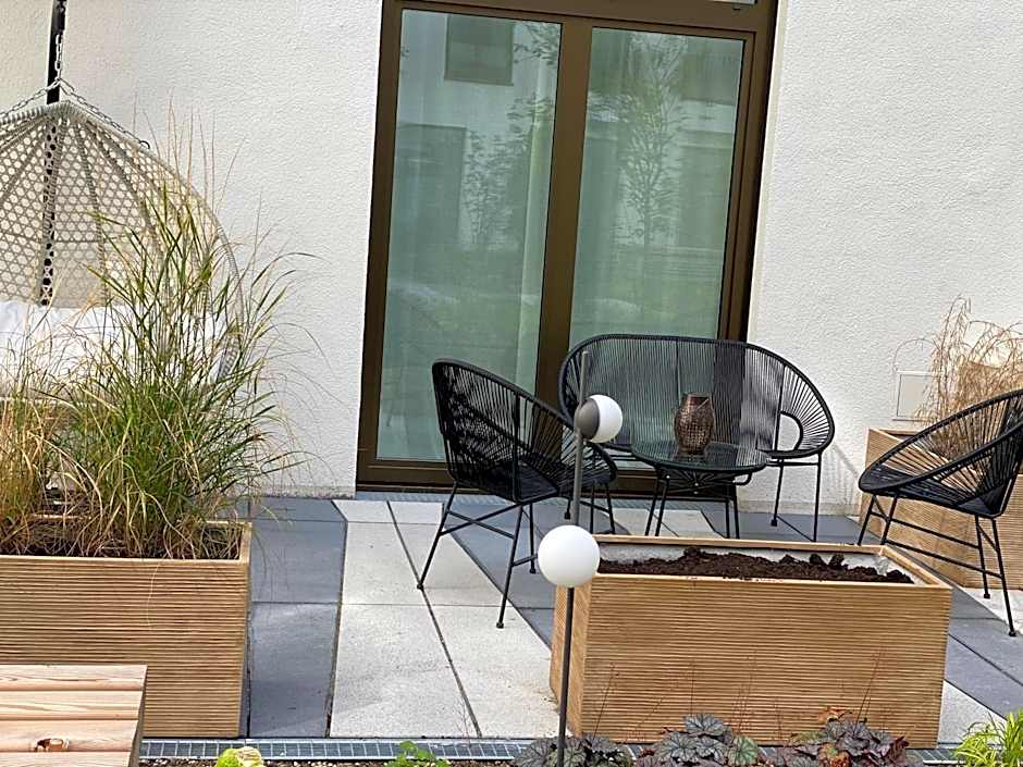 Pure Berlin Apartments - Luxury at Pure Living in City Center