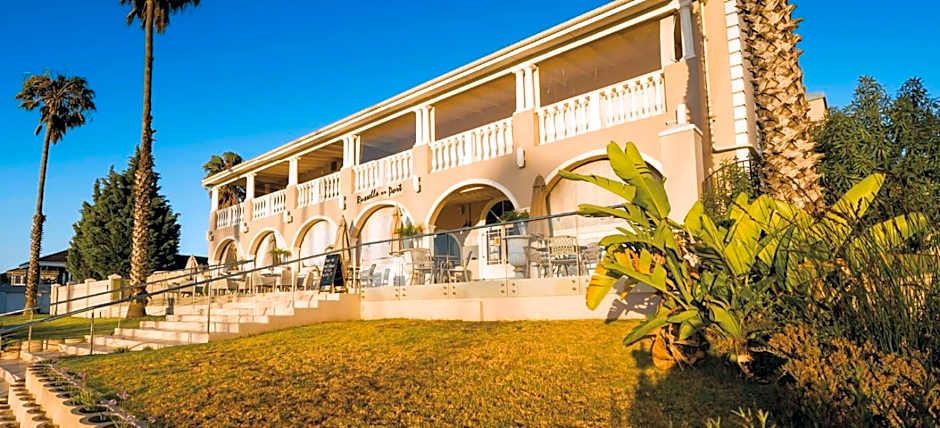 Russells on the Port