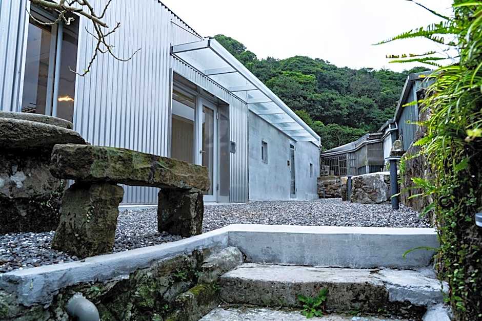 OwlStay Jiufen Wander