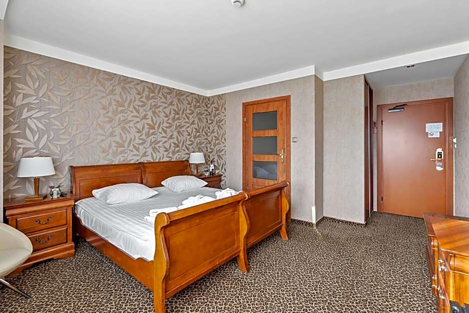 Hotel Diament Vacanza Katowice - Siemianowice