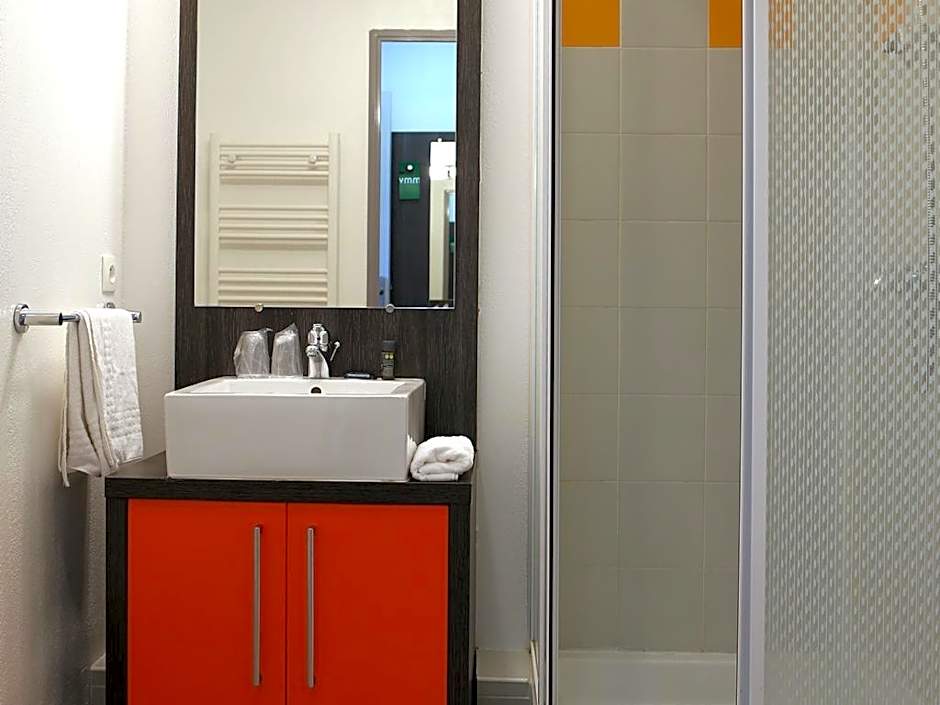 Adonis Paris Sud
