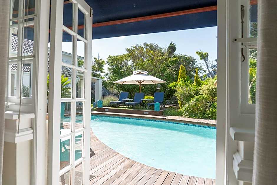 Admiralty Beach House