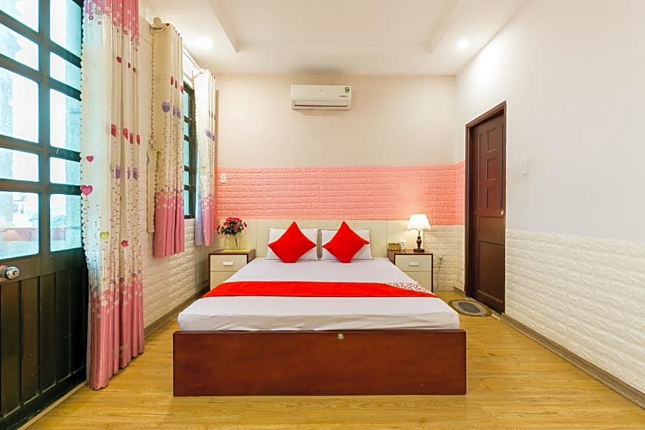 OYO 373 Habana Hotel