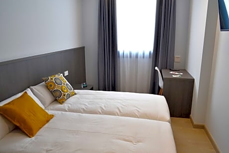 Twin Room with Extra Bed