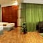 Mayres Hotel