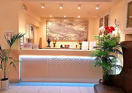 Hotel Laguna Residence