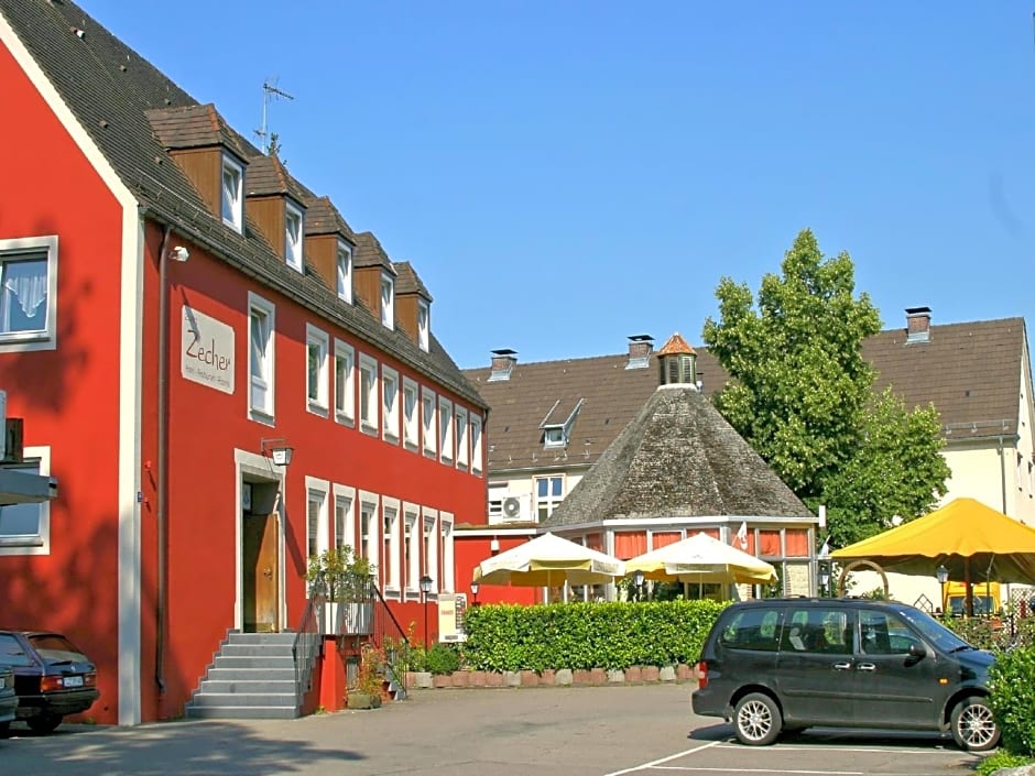Hotel Gasthaus zum Zecher