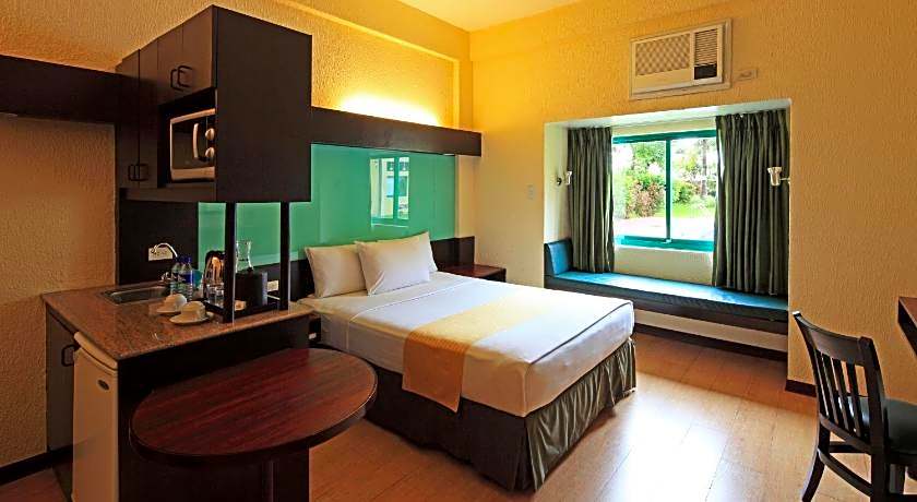 Microtel by Wyndham Cabanatuan