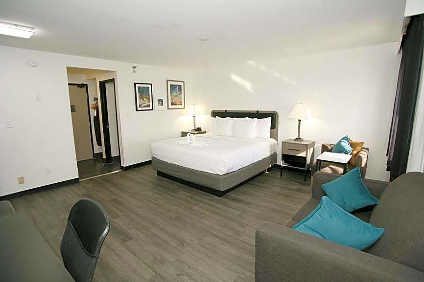La Quinta Inn & Suites by Wyndham Des Moines West Clive