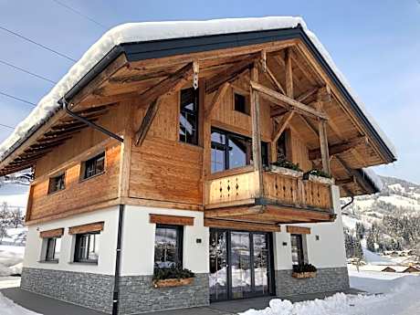 Deluxe Two-Bedroom Apartment - Annex