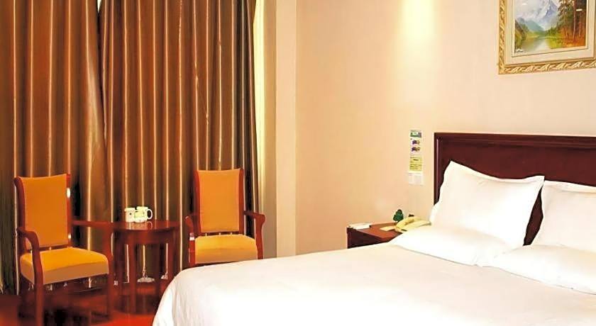 GreenTree Inn Liaocheng Chiping East Huixin Road Business Hotel