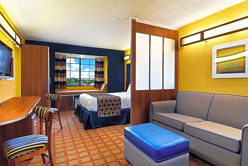 Microtel Inn & Suites By Wyndham New Braunfels