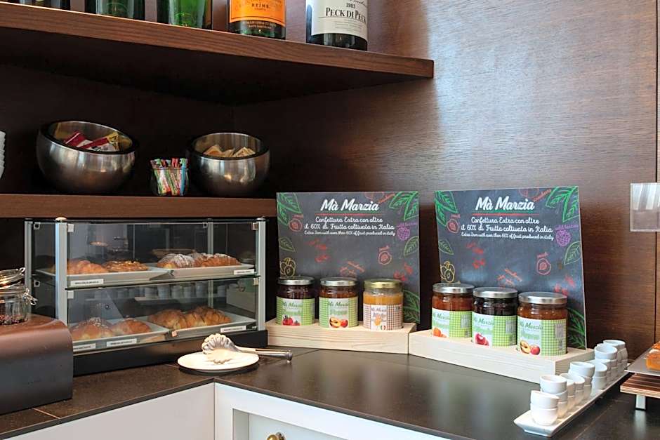 Euro Hotel Residence