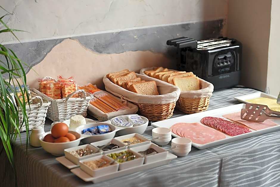 Little Italy Hostel Ex Chiesa S Donato