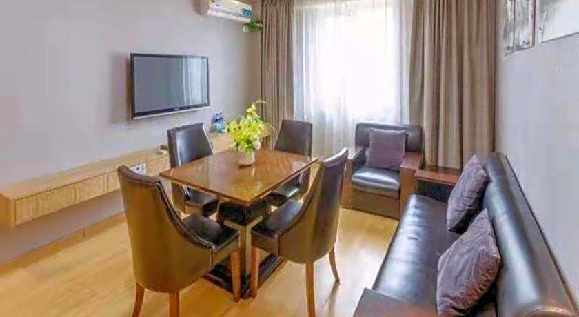 GreenTree Inn Huzhou South Street Chaoyin Bridge Business Hotel