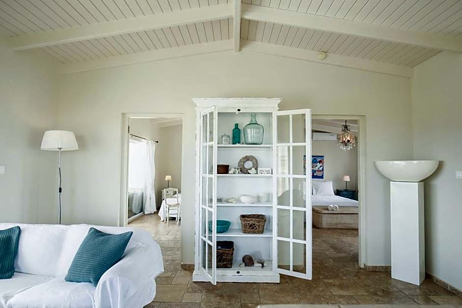 Ocean Breeze Boutique Hotel & Marina