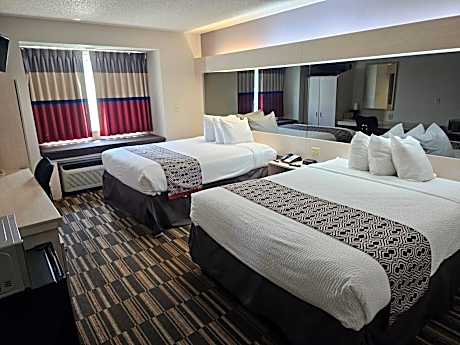 Queen Room with Two Queen Beds - Non-Smoking