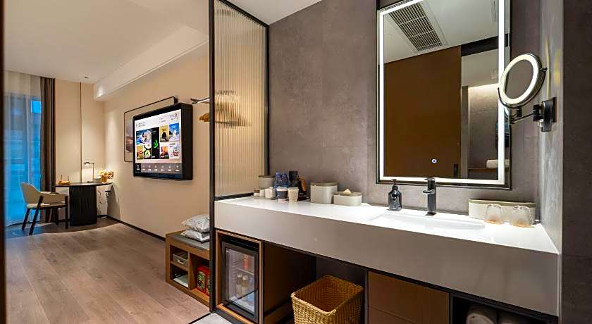 Atour Hotel Zhongshan Fuhua Road Shiqi Pedestrian Street