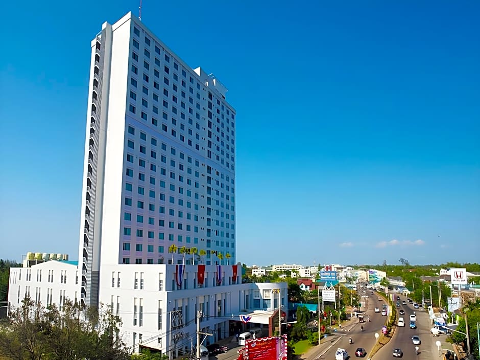 Photo 1 of 50 of Diamond Plaza Hotel Suratthani