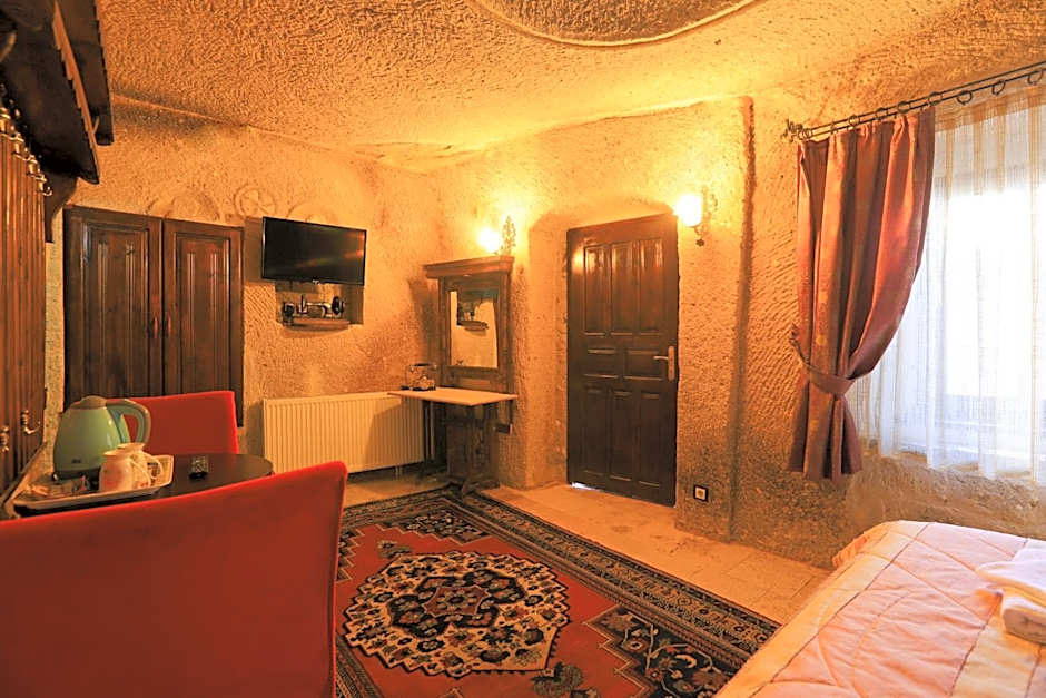 Antique Terrace Cave Suites