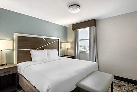 Two-Room King Suite with Sofa Bed and Partial Ocean View - Non-Smoking