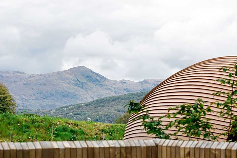 RiverBeds - Luxury Wee Lodges with Hot Tubs