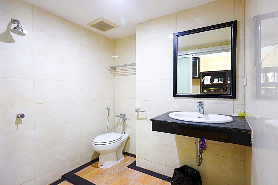 Land Royal Residence