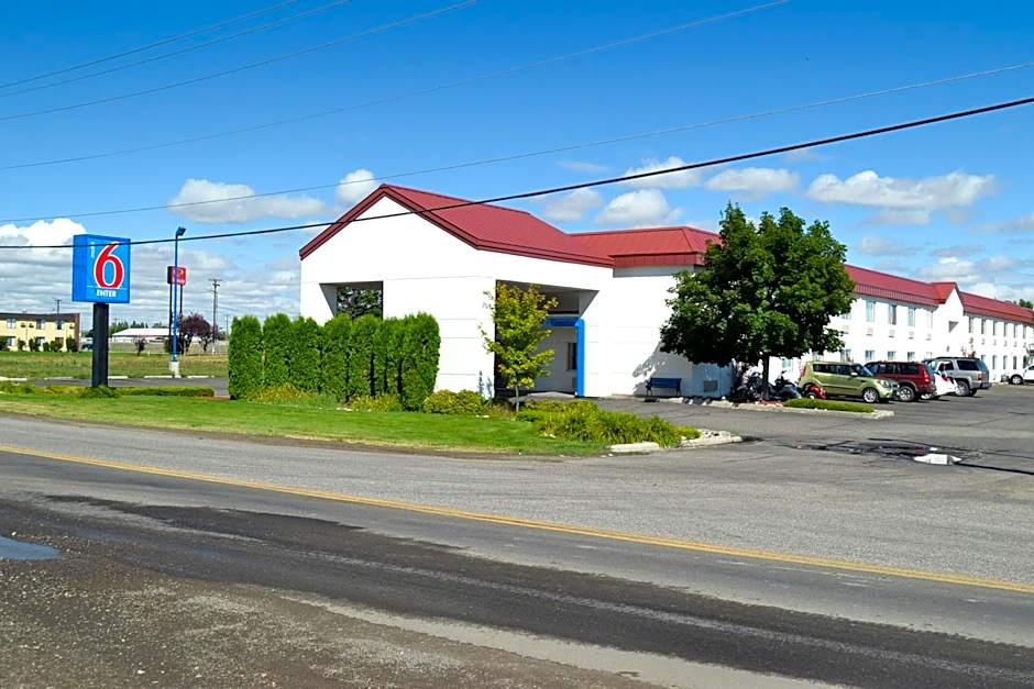 Motel 6-Billings, MT - North