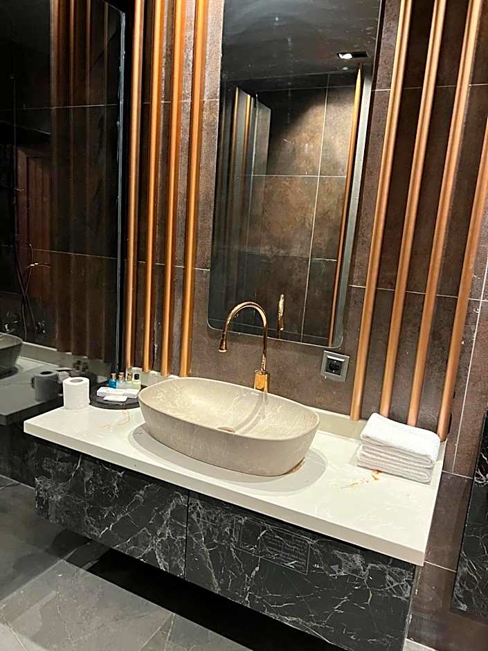 Bayazhan Hotel ve Restaurant