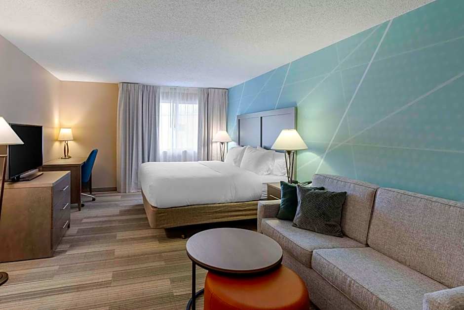 Comfort Inn & Suites Boulder