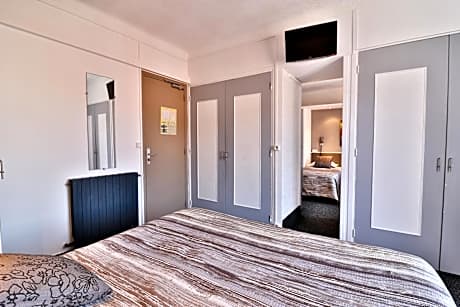 Second Floor Superior Room without Balcony (2 adults + 2 Children)