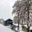Eiger View Alpine Lodge