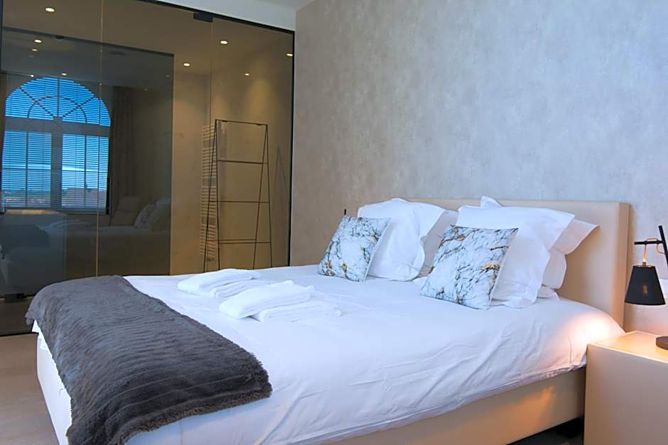 Hotel Acropolis " Op het sportiefste park van de kust "